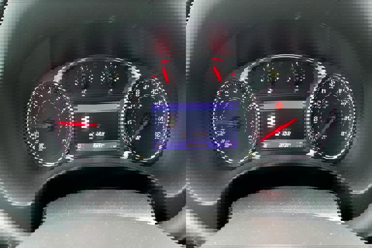 Used 2022 GMC Terrain SLE w/ Driver Convenience Package image 17