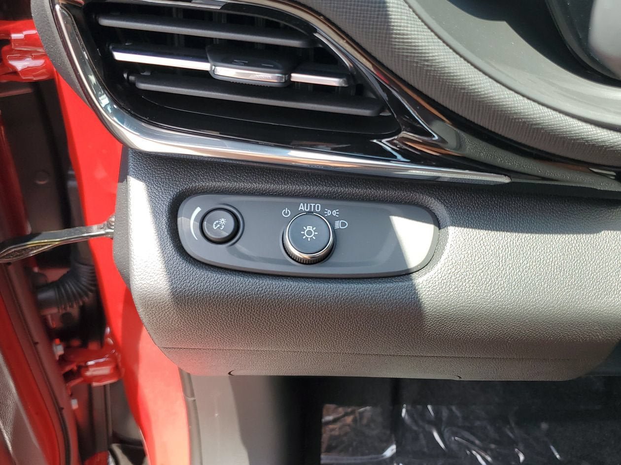 New 2026 Buick Envista Sport Touring w/ Convenience II Package FWD image 29