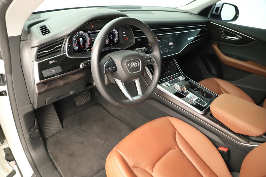Certified 2023 Audi Q8 Premium w/ Convenience Package AWD/4WD image 15