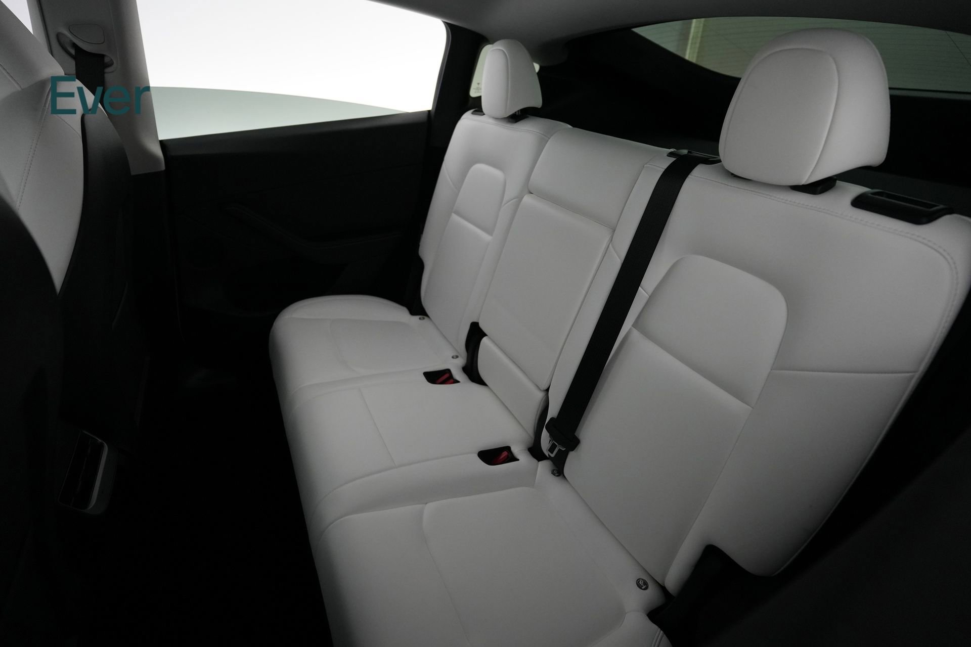 Used 2023 Tesla Model Y Long Range image 24