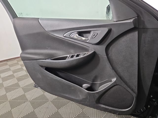 Used 2018 Chevrolet Malibu LT FWD image 28