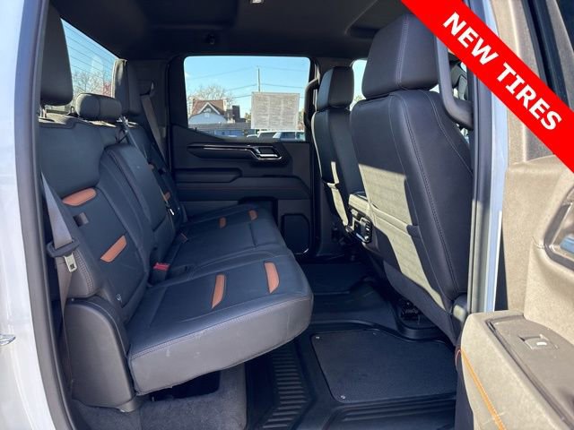 Used 2024 GMC Sierra 1500 AT4 AWD/4WD image 10