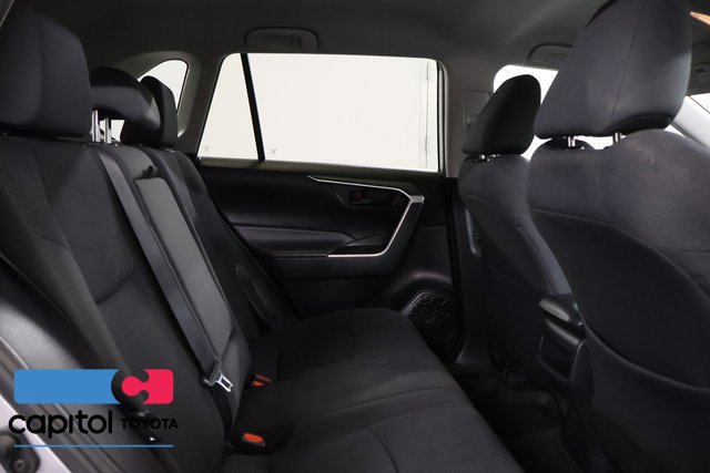Certified 2021 Toyota RAV4 LE AWD/4WD image 27