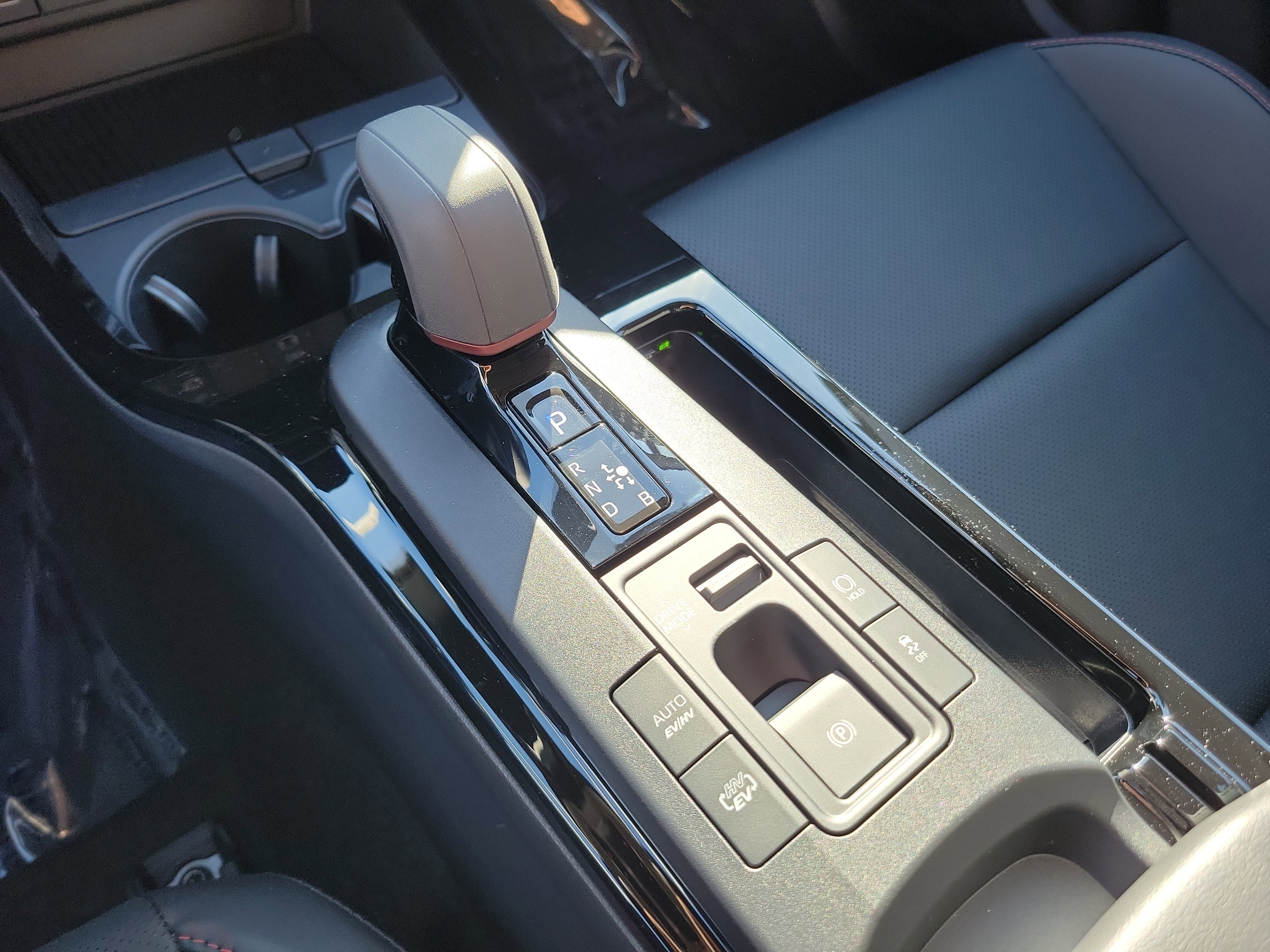 New 2026 Toyota Prius Plug-In Hybrid image 12