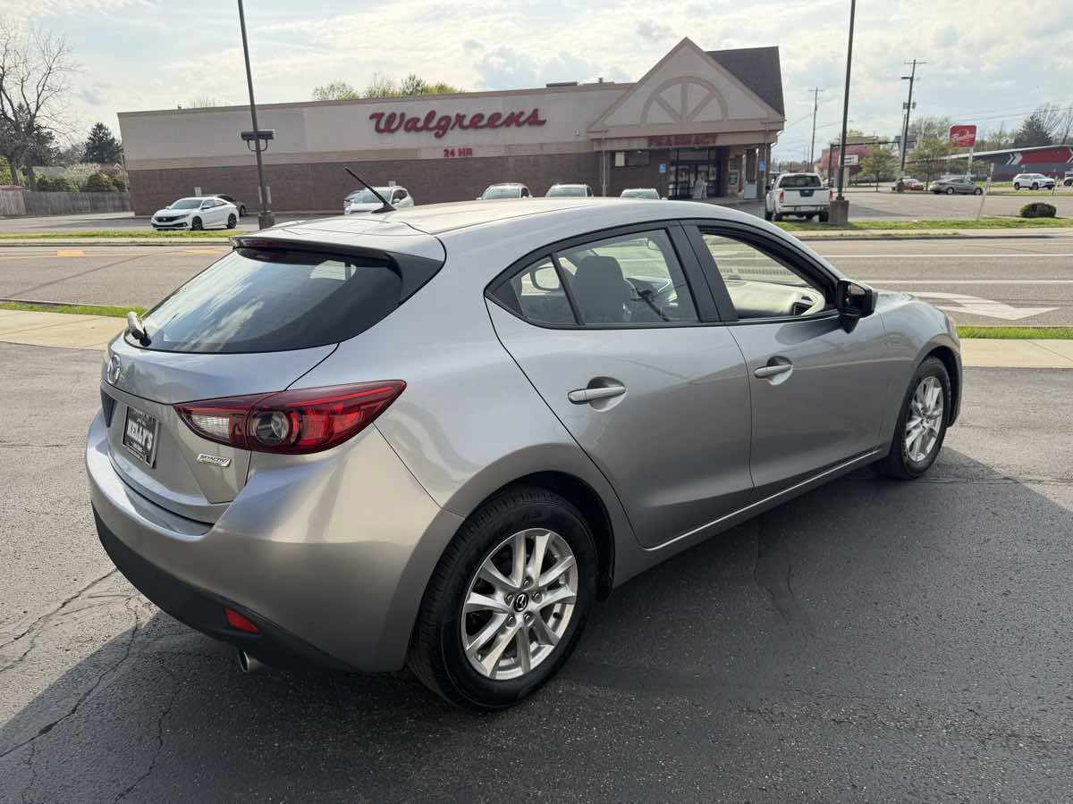 Used 2014 MAZDA MAZDA3 i Sport FWD image 6