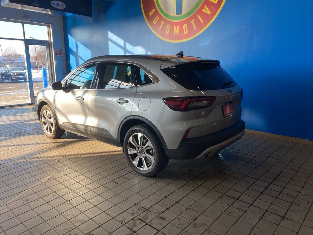 Used 2024 Ford Escape Platinum image 22