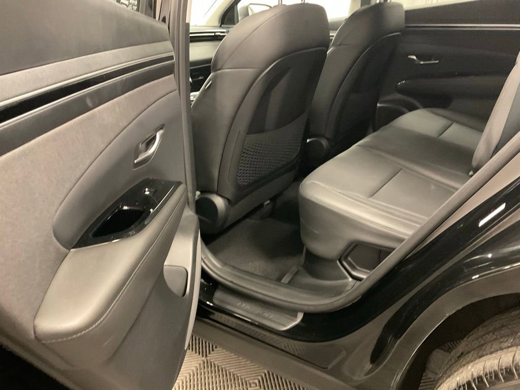 Used 2023 Hyundai Tucson SEL w/ Cargo Package image 27