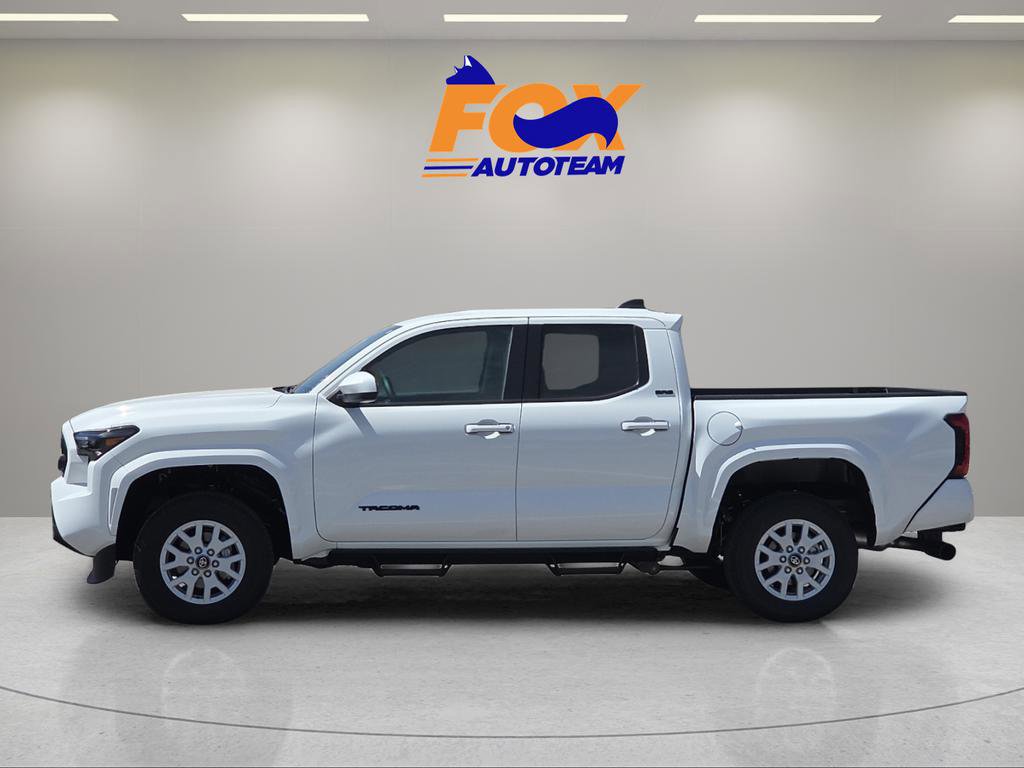 New 2026 Toyota Tacoma SR5 AWD/4WD image 2