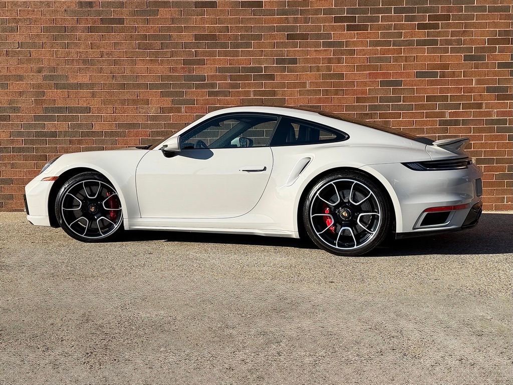 Certified 2024 Porsche 911 Turbo image 3