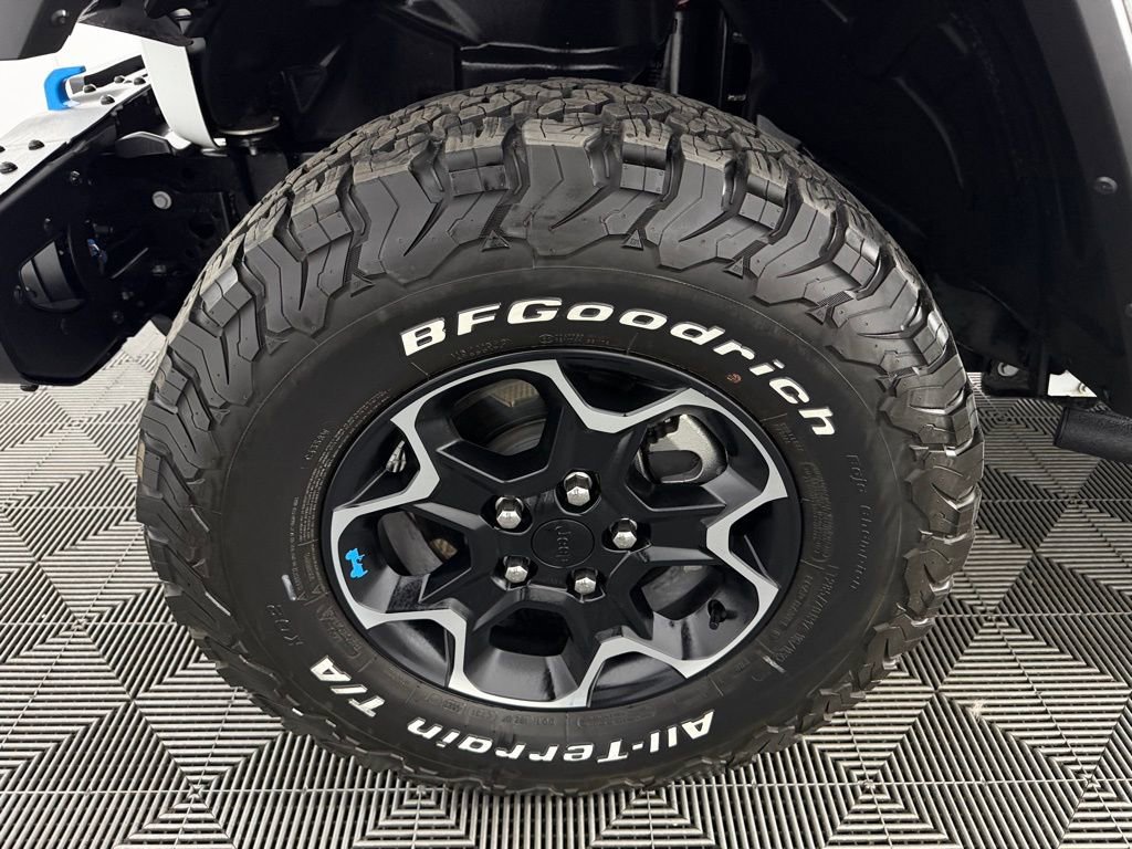 Used 2023 Jeep Wrangler Unlimited Rubicon 4xe w/ Steel Bumper Group image 12