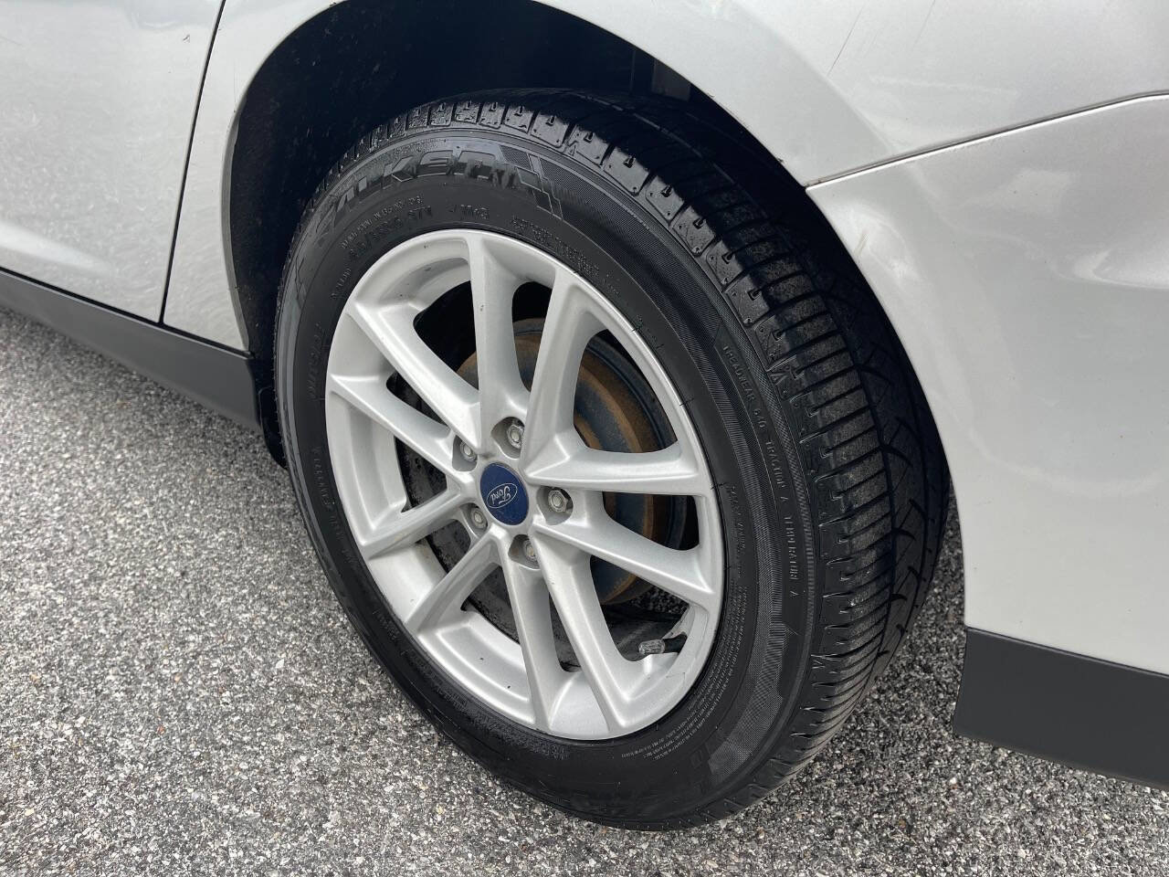 Used 2017 Ford Focus SE image 35