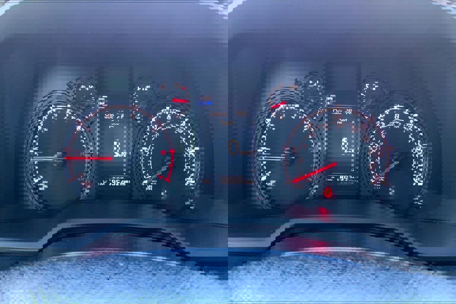 Used 2023 Toyota 4Runner SR5 Premium w/ Moonroof Package image 25