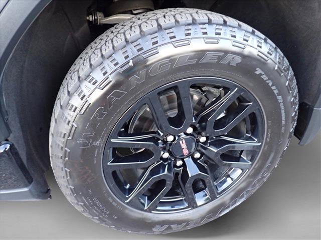 Used 2026 GMC Sierra 1500 Elevation w/ Elevation Select Package AWD/4WD image 7