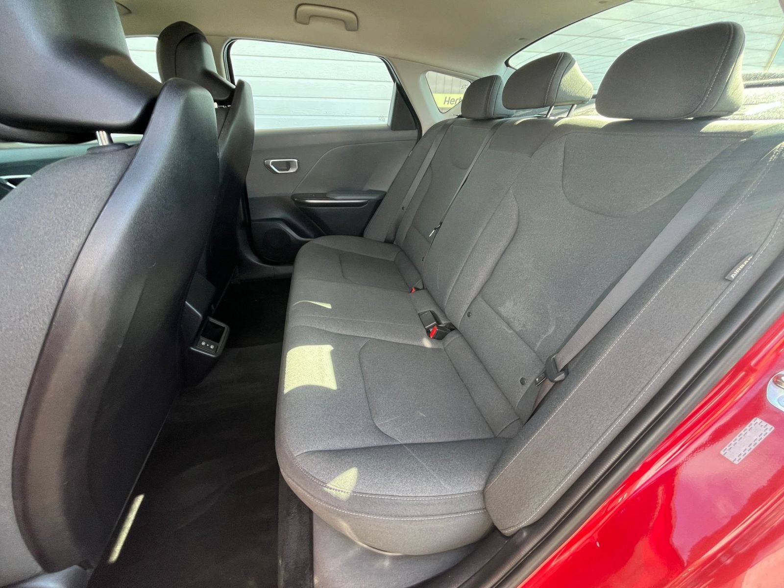 Used 2025 Kia K4 FWD image 21