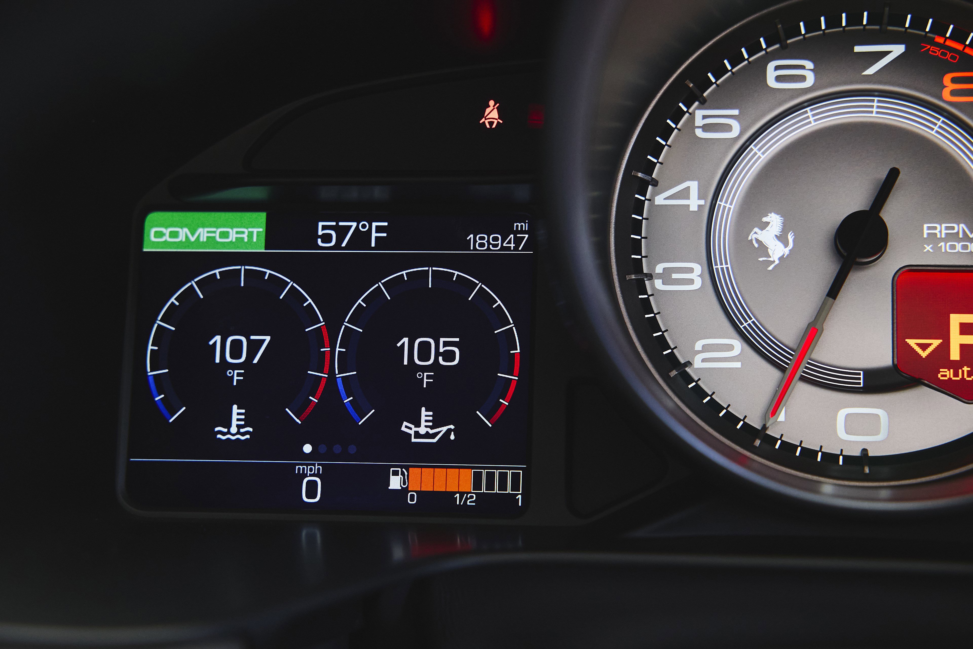 Used 2019 Ferrari Portofino RWD image 17