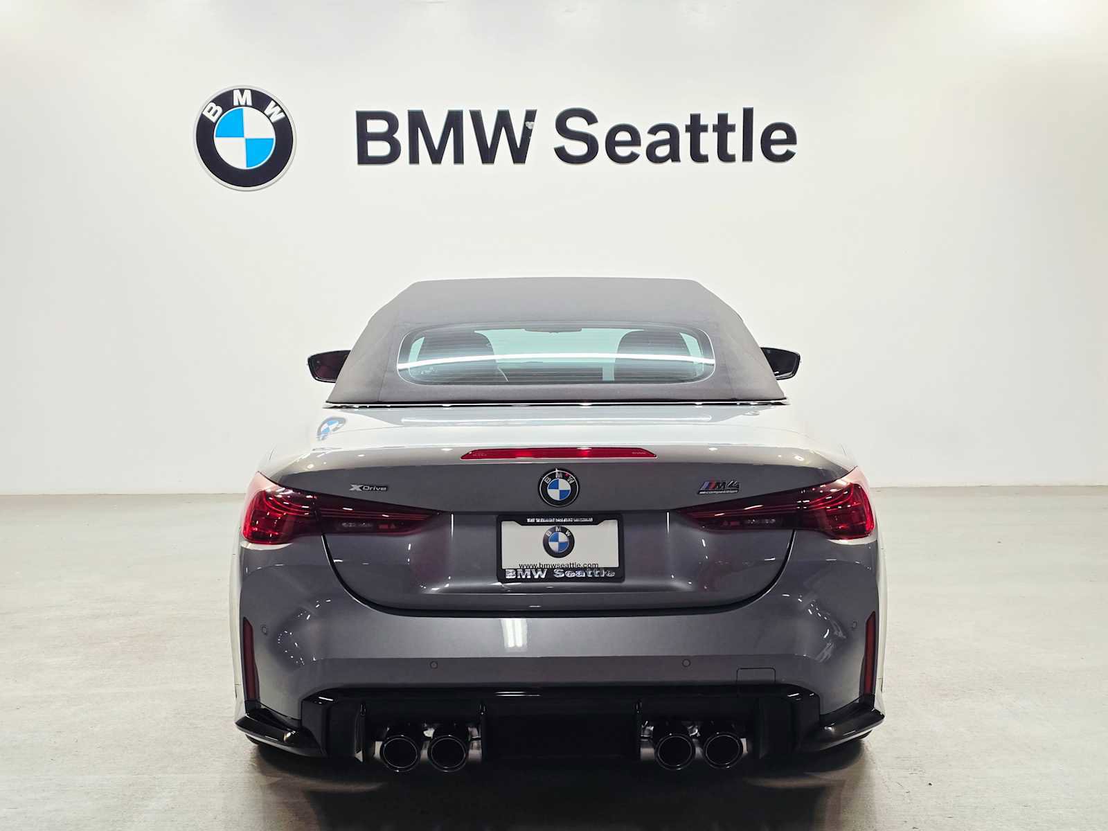 Used 2025 BMW M4 xDrive Competition image 6