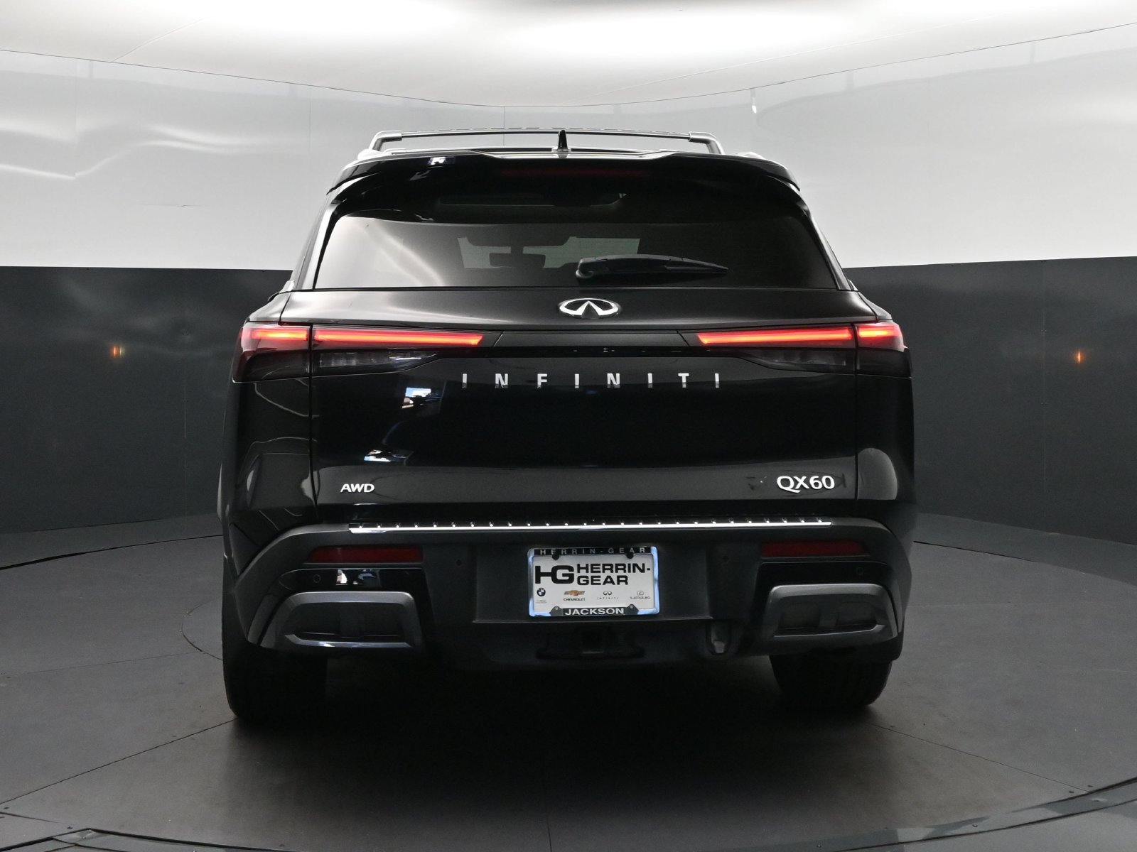 Certified 2023 INFINITI QX60 Sensory w/ Vision Package AWD/4WD image 6