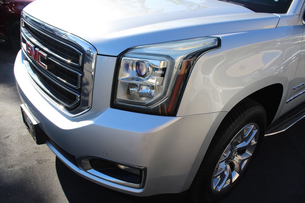 Used 2015 GMC Yukon SLT w/ Open Road Package AWD/4WD image 10