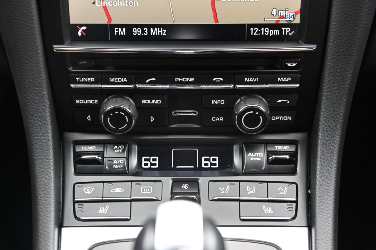 Used 2016 Porsche Cayman image 33