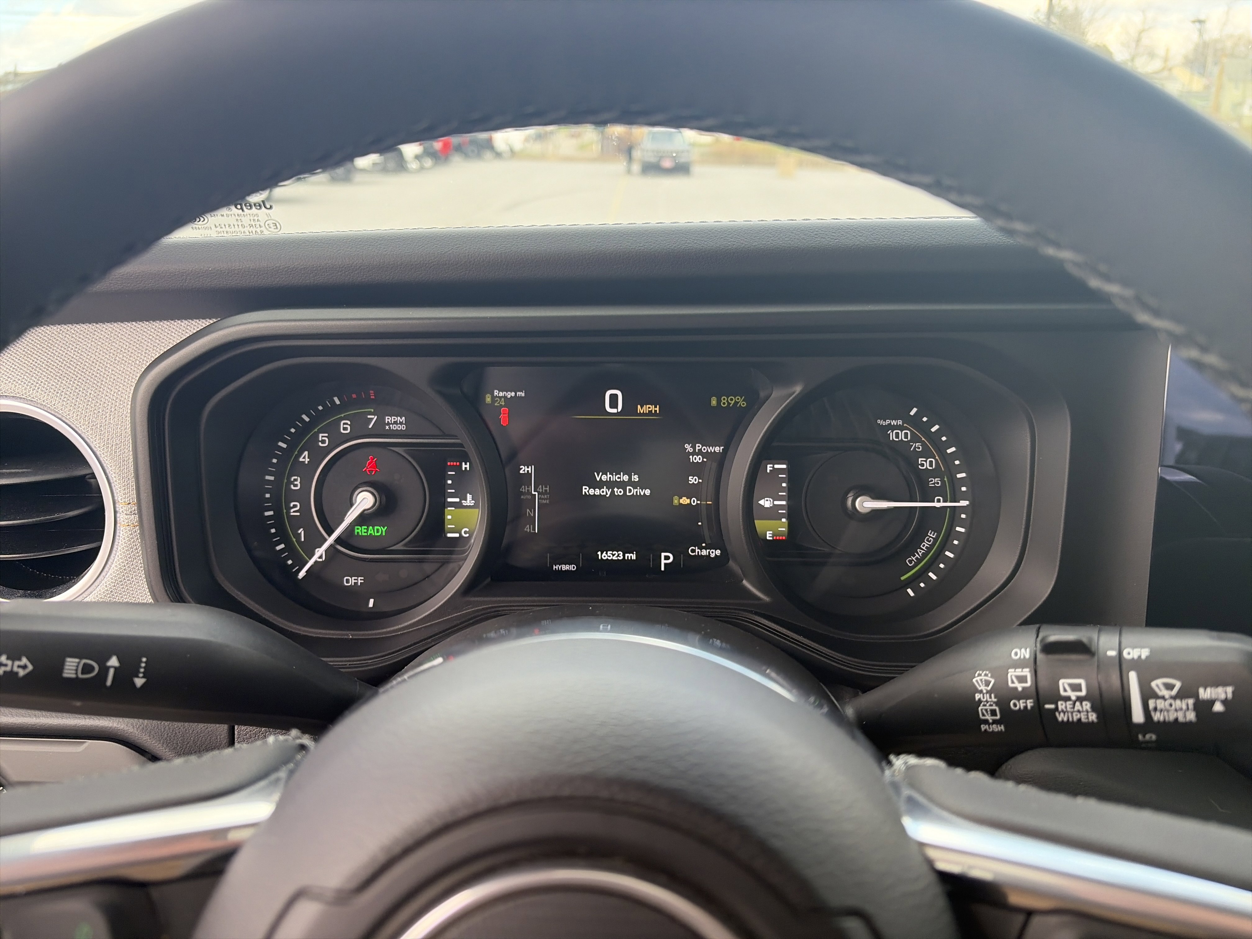 Used 2025 Jeep Wrangler Sahara image 20