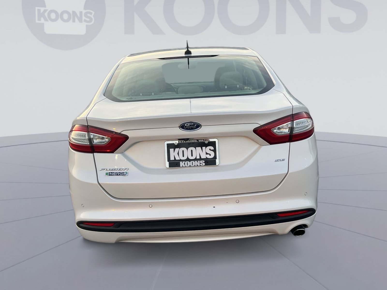 Used 2016 Ford Fusion Energi SE image 5