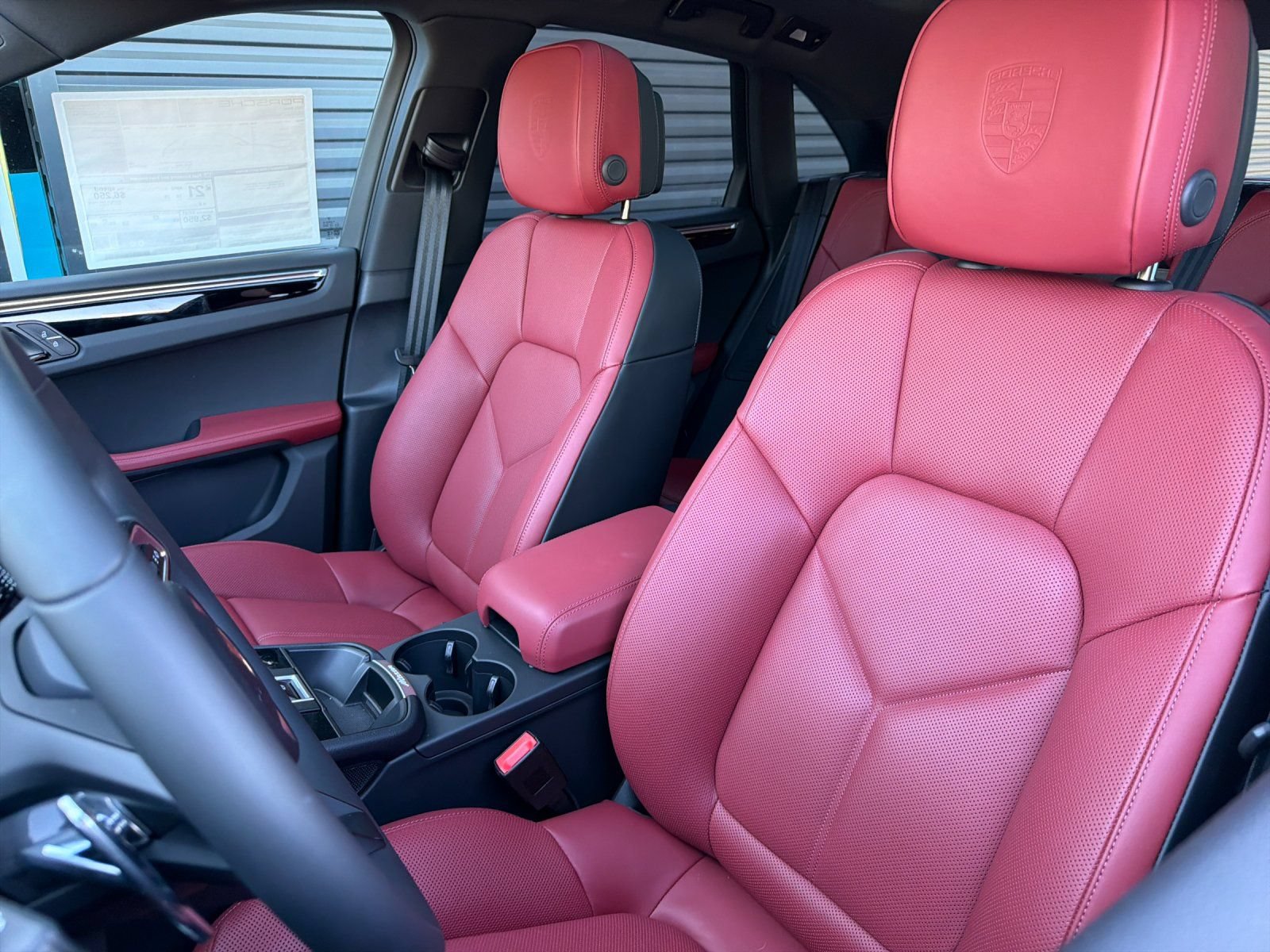 New 2026 Porsche Macan AWD/4WD image 5