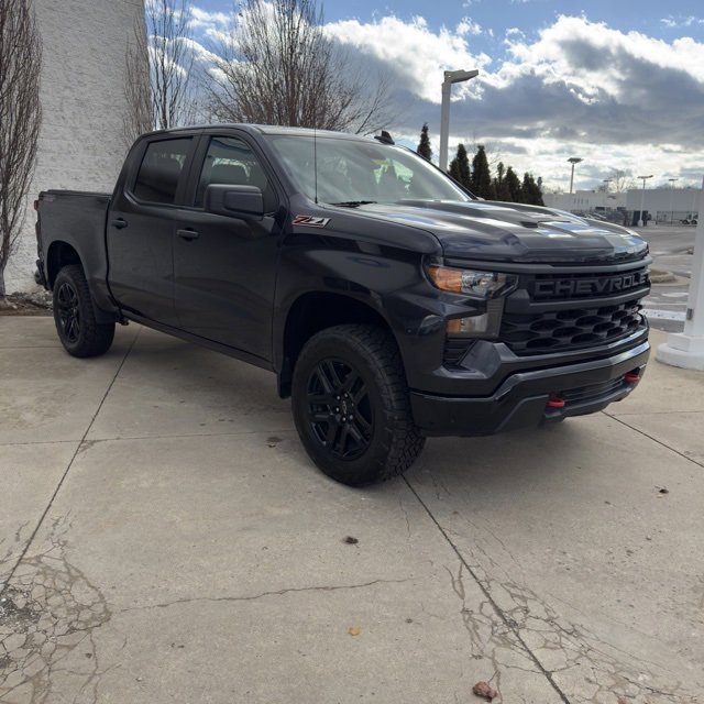 Used 2022 Chevrolet Silverado 1500 Custom Trail Boss image 2