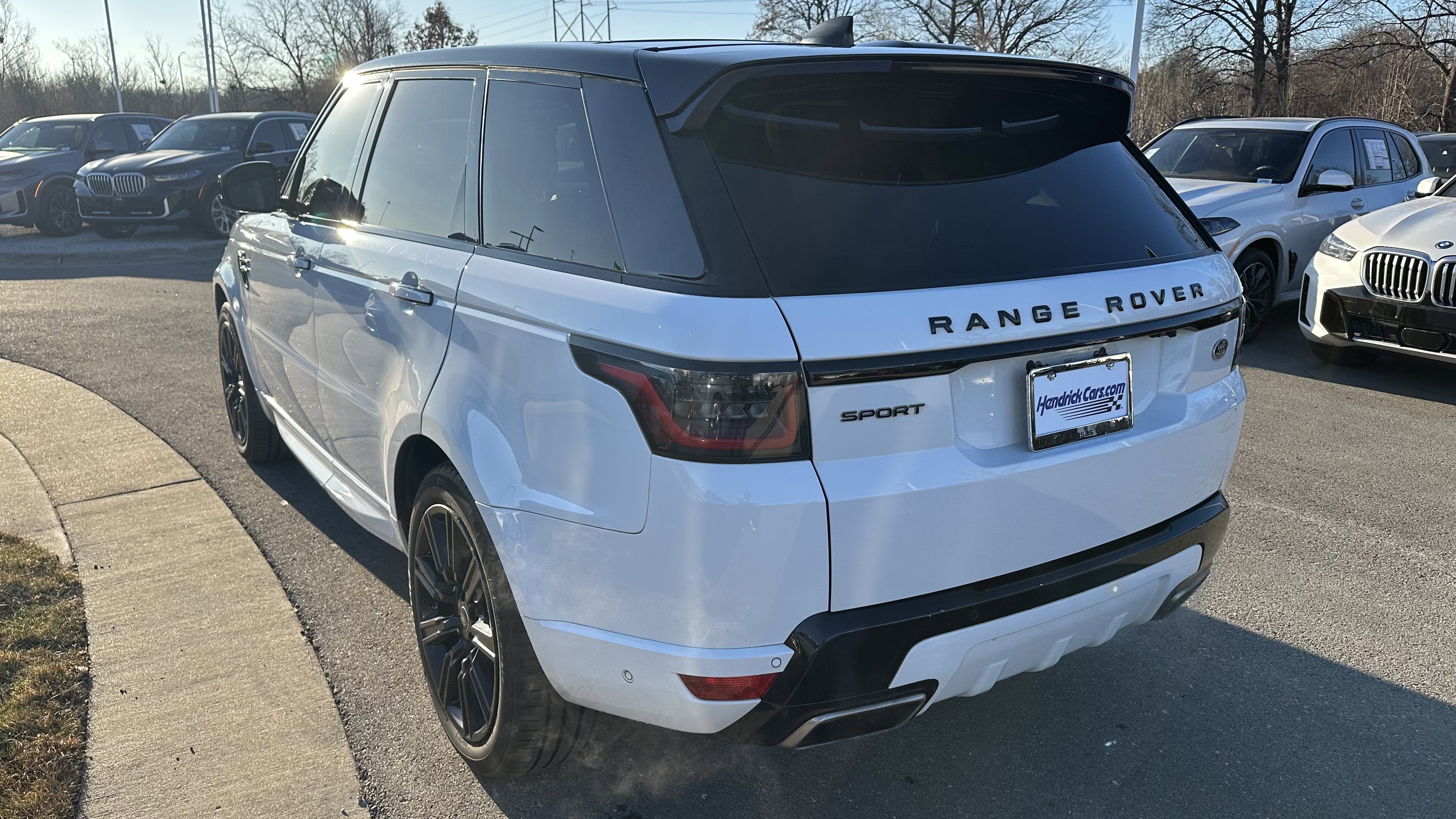 Used 2018 Land Rover Range Rover Sport HSE Dynamic image 7