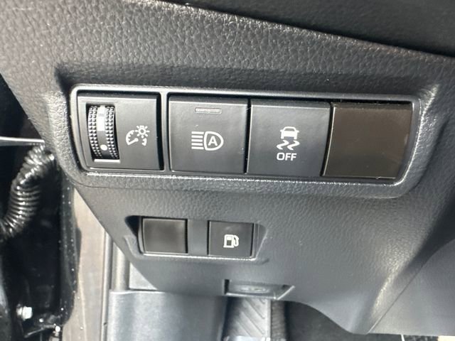 Certified 2024 Toyota Corolla Cross SE image 30