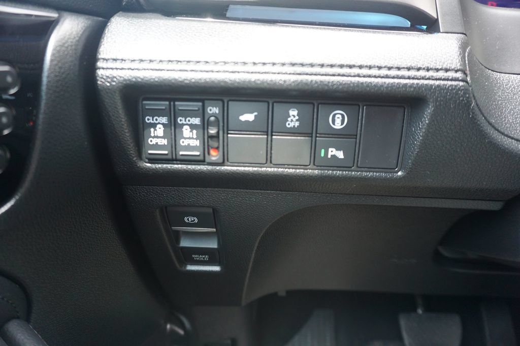 Used 2022 Honda Odyssey Touring image 5