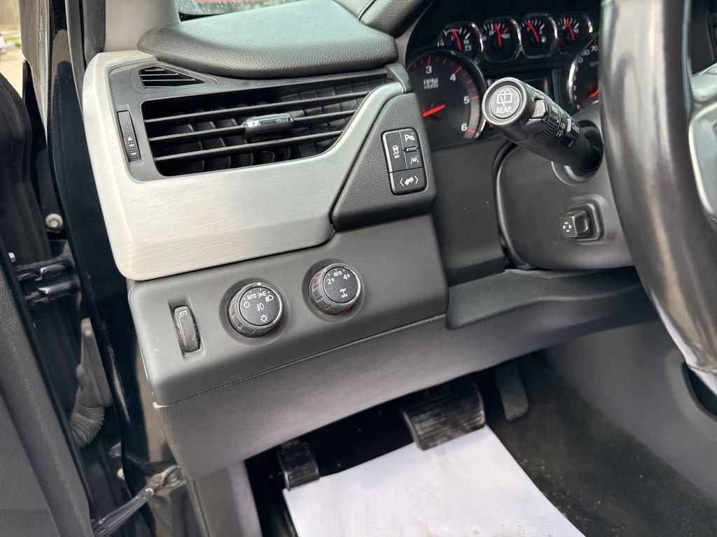 Used 2016 GMC Yukon SLT image 28