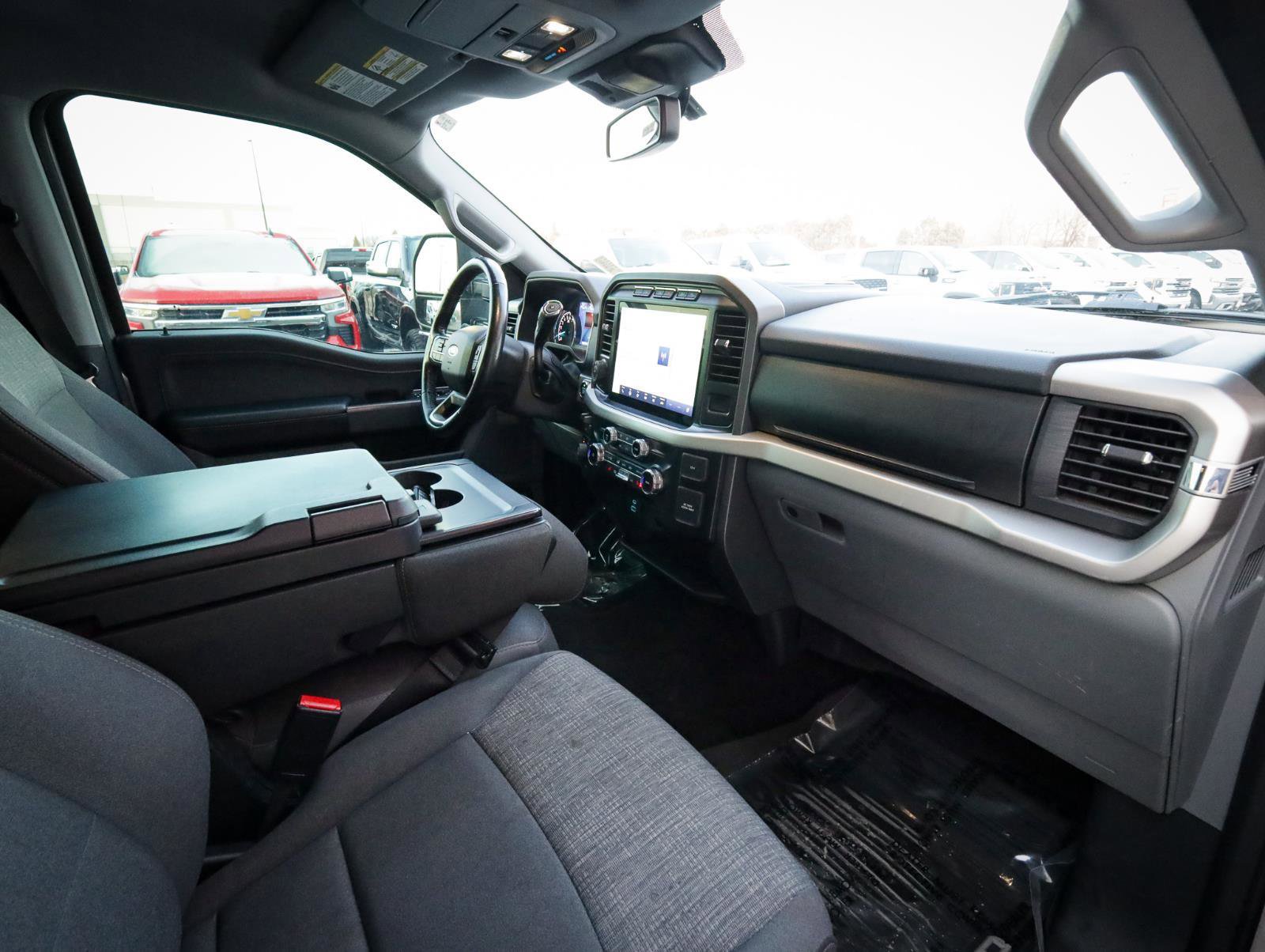 Used 2022 Ford F150 XLT w/ Equipment Group 302A High image 21