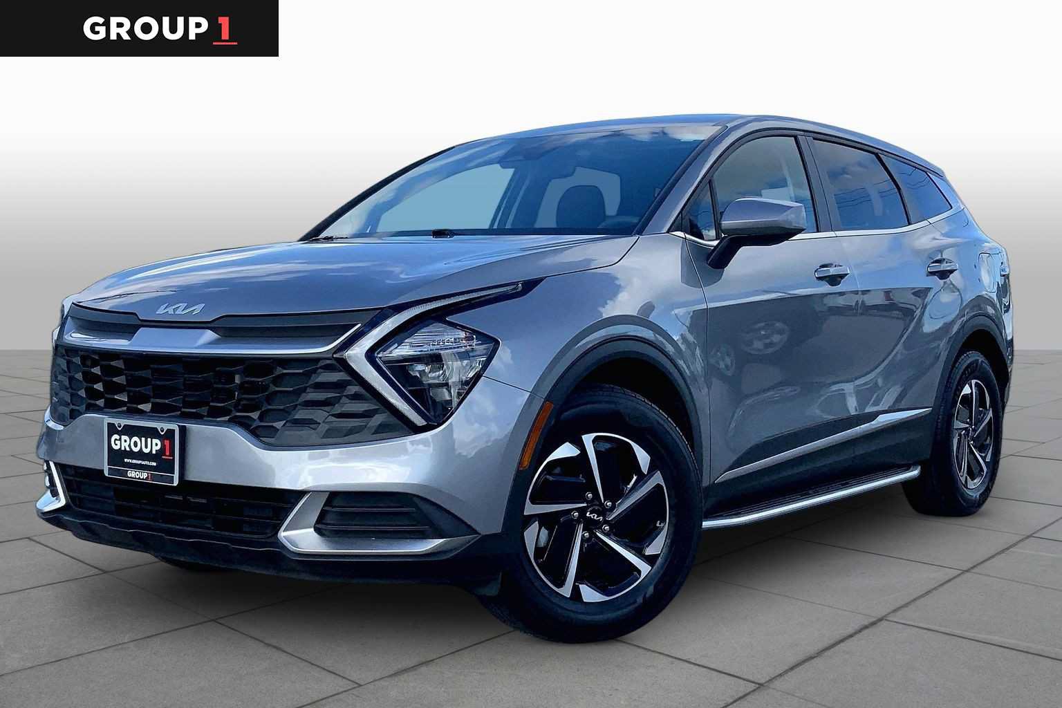 Used 2023 Kia Sportage LX AWD/4WD image 1