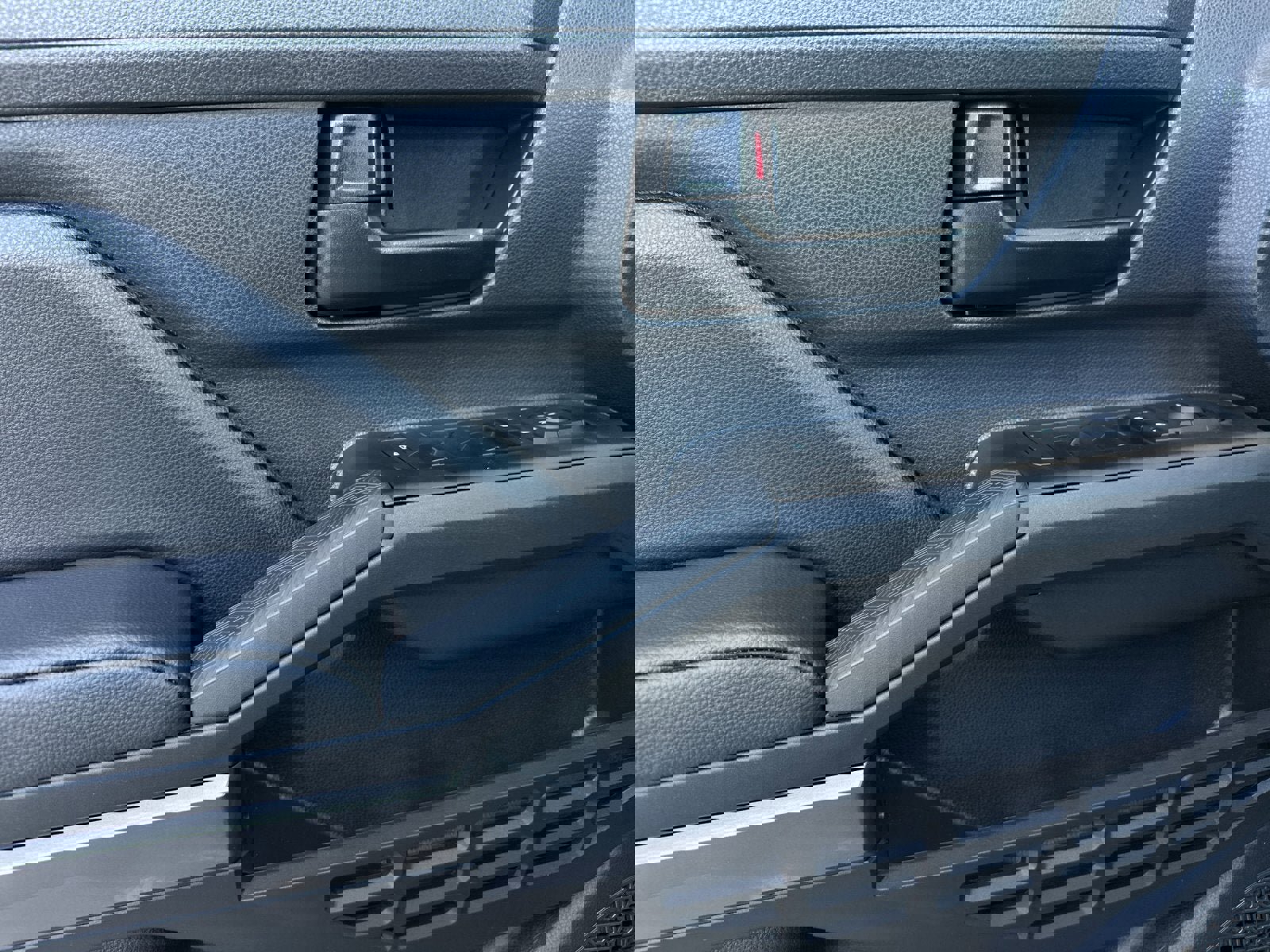 New 2026 Toyota Tacoma SR5 image 10