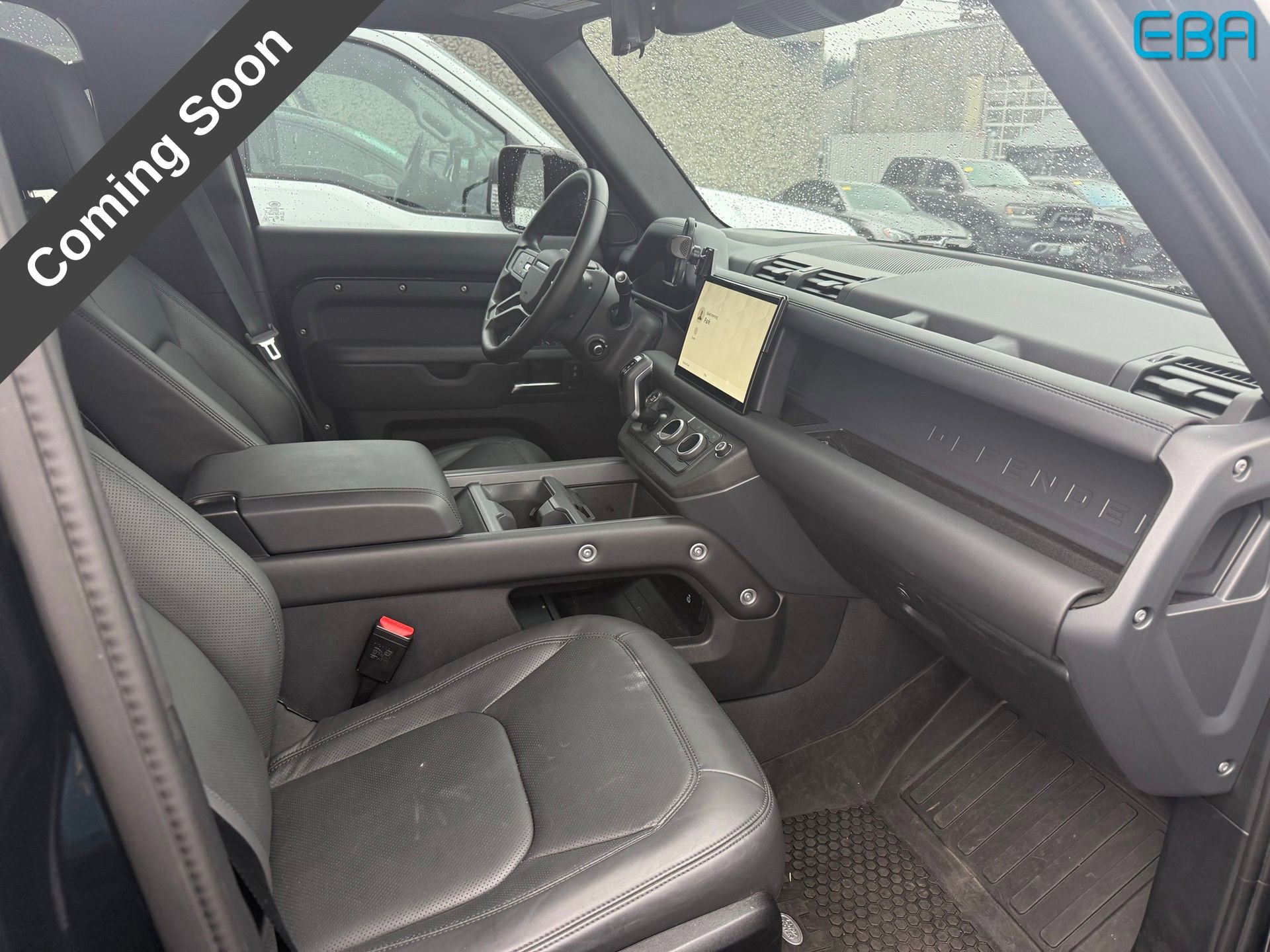 Used 2025 Land Rover Defender 110 X-Dynamic SE image 9