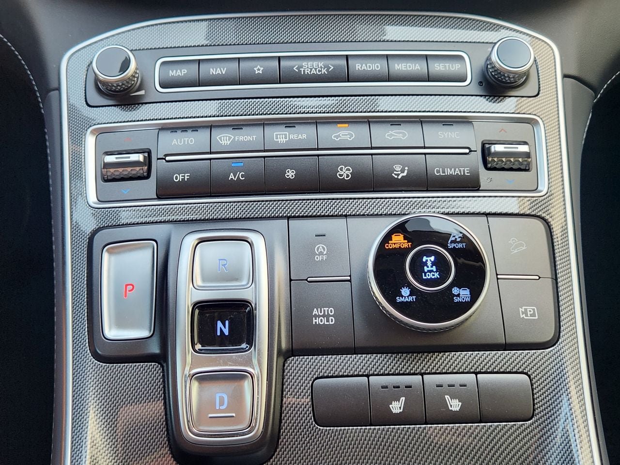 Used 2023 Hyundai Santa Fe SEL w/ Premium Package AWD/4WD image 16