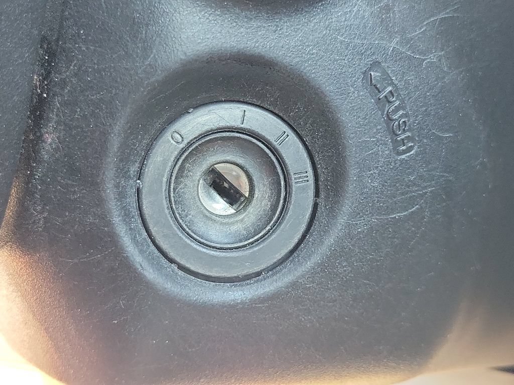 Used 2015 Honda Pilot LX image 27