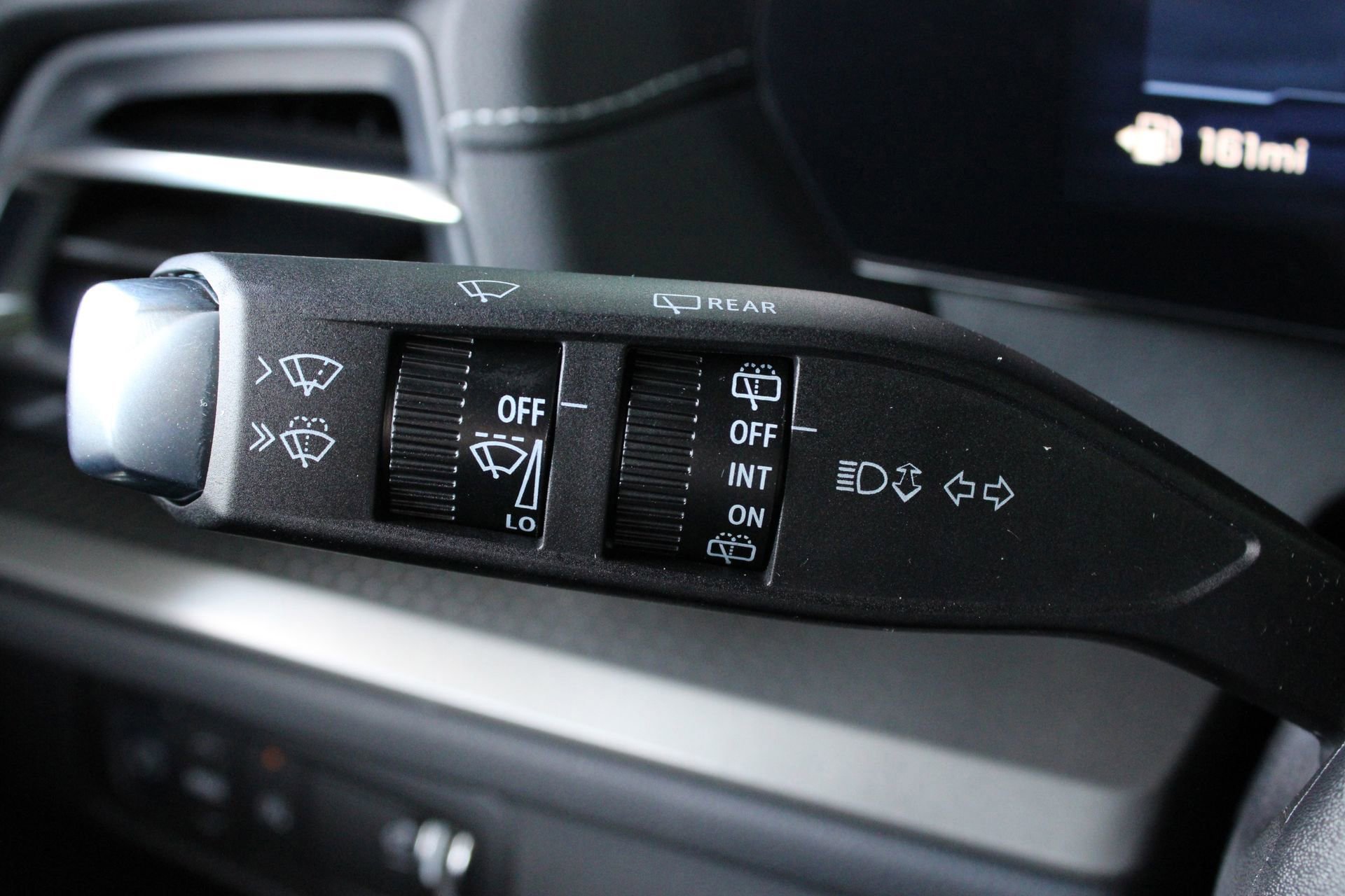 New 2026 Chevrolet Traverse LT w/ Driver Confidence Package FWD image 33