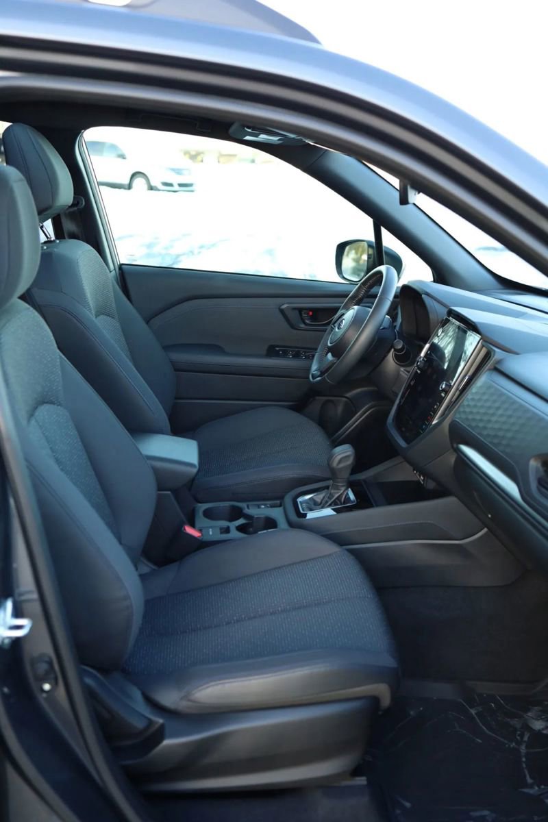 Used 2025 Subaru Forester Premium w/ Convenience Package #1 image 48