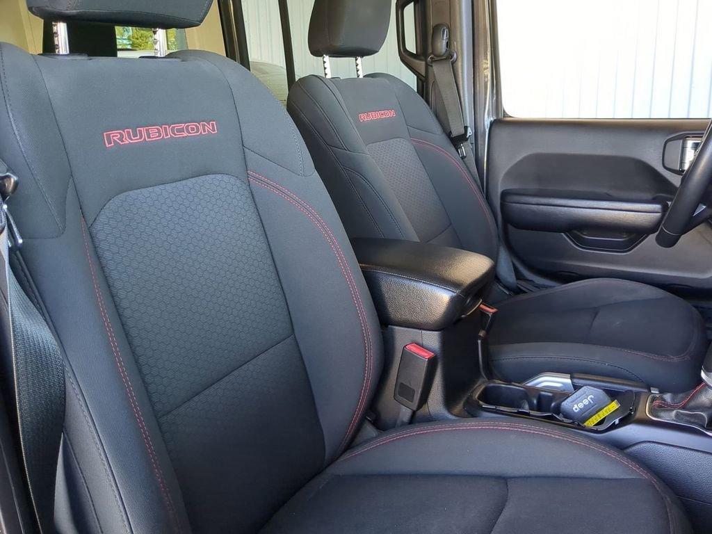 Used 2018 Jeep Wrangler Unlimited Rubicon w/ Dual Top Group image 8