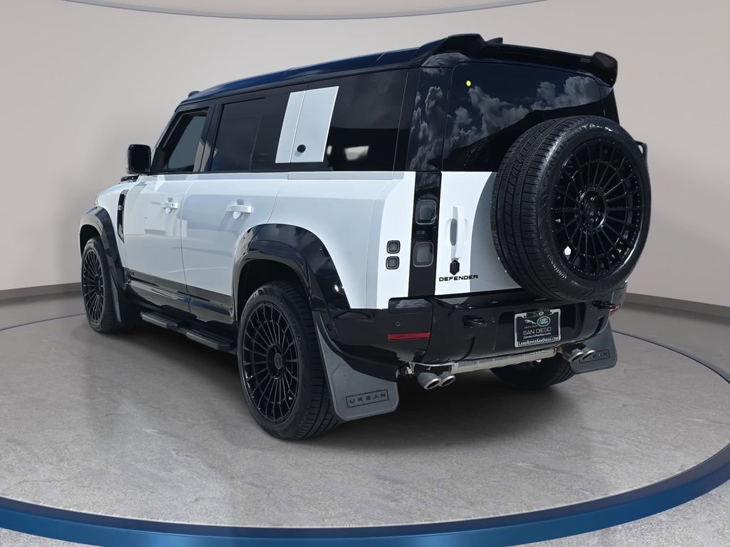 New 2026 Land Rover Defender 110 V8 image 7