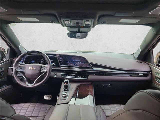 Used 2023 Cadillac Escalade Sport Platinum image 16