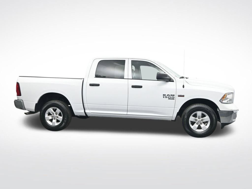 Used 2022 RAM 1500 Tradesman w/ Chrome Appearance Group AWD/4WD image 4