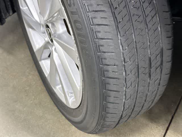 Used 2022 Toyota Camry LE FWD image 29