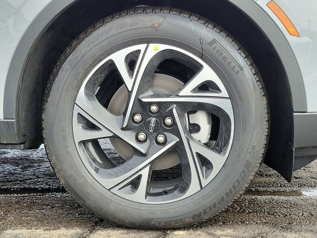 New 2026 Lincoln Nautilus Premier w/ Equipment Group 102A image 9