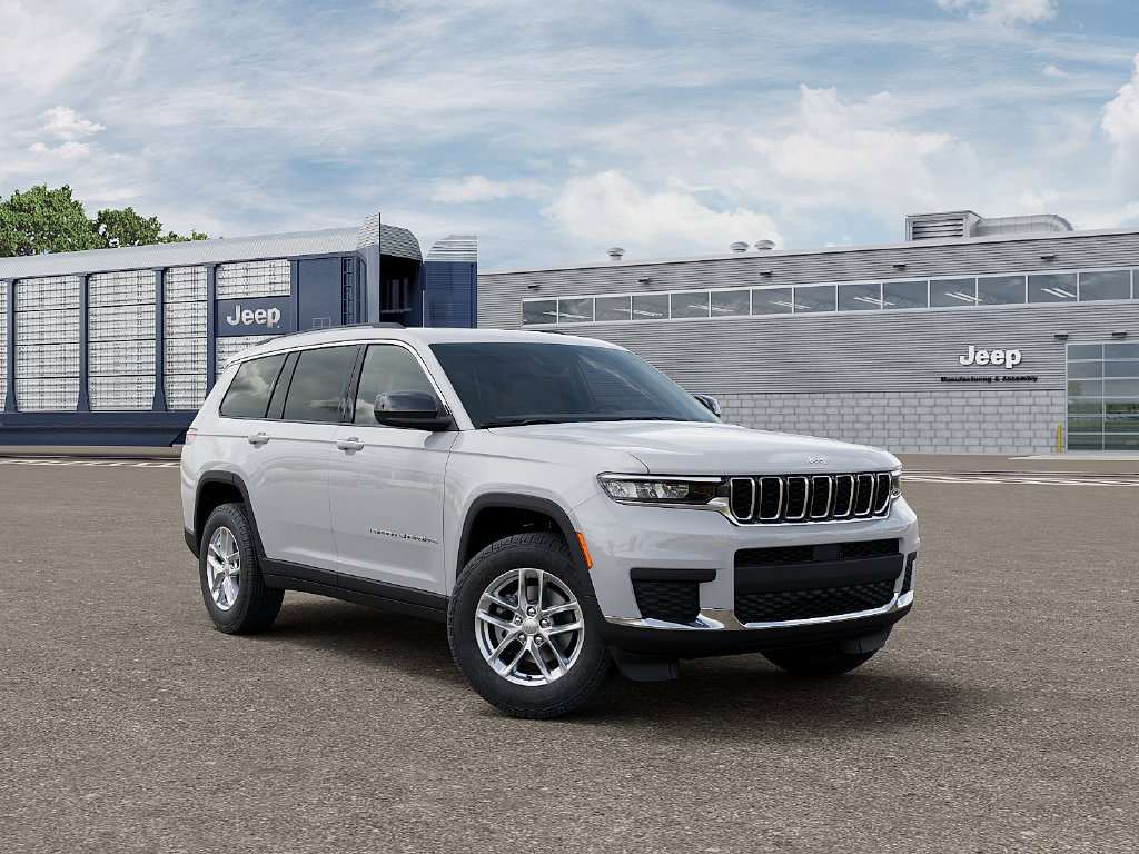 New 2025 Jeep Grand Cherokee L Laredo w/ Luxury Tech Group I AWD/4WD image 5