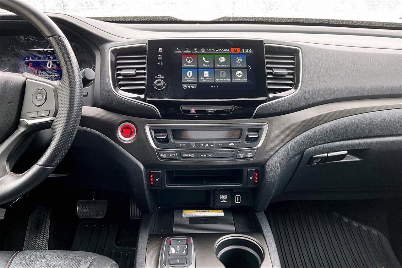 Used 2022 Honda Passport TrailSport image 11