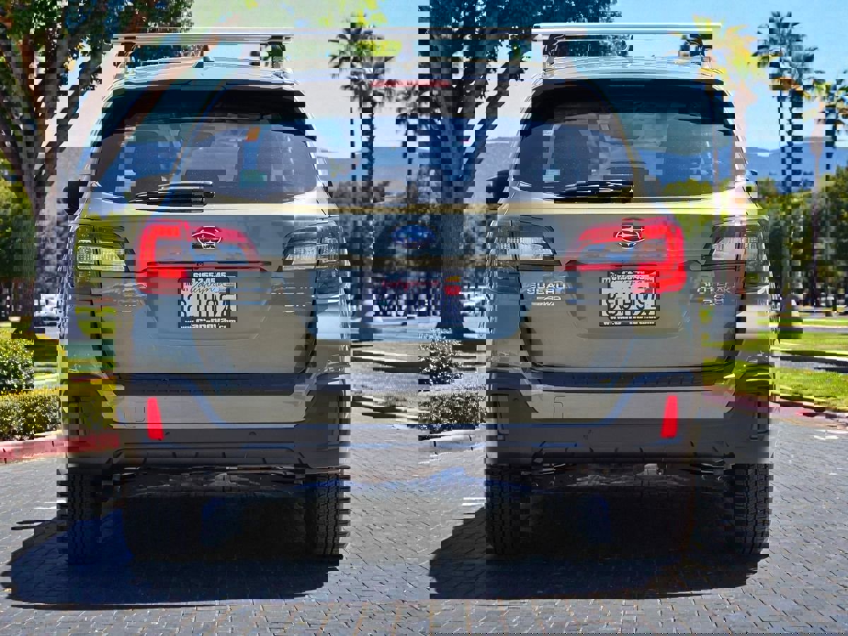 Used 2019 Subaru Outback 3.6R Touring w/ Popular Package #3A image 6