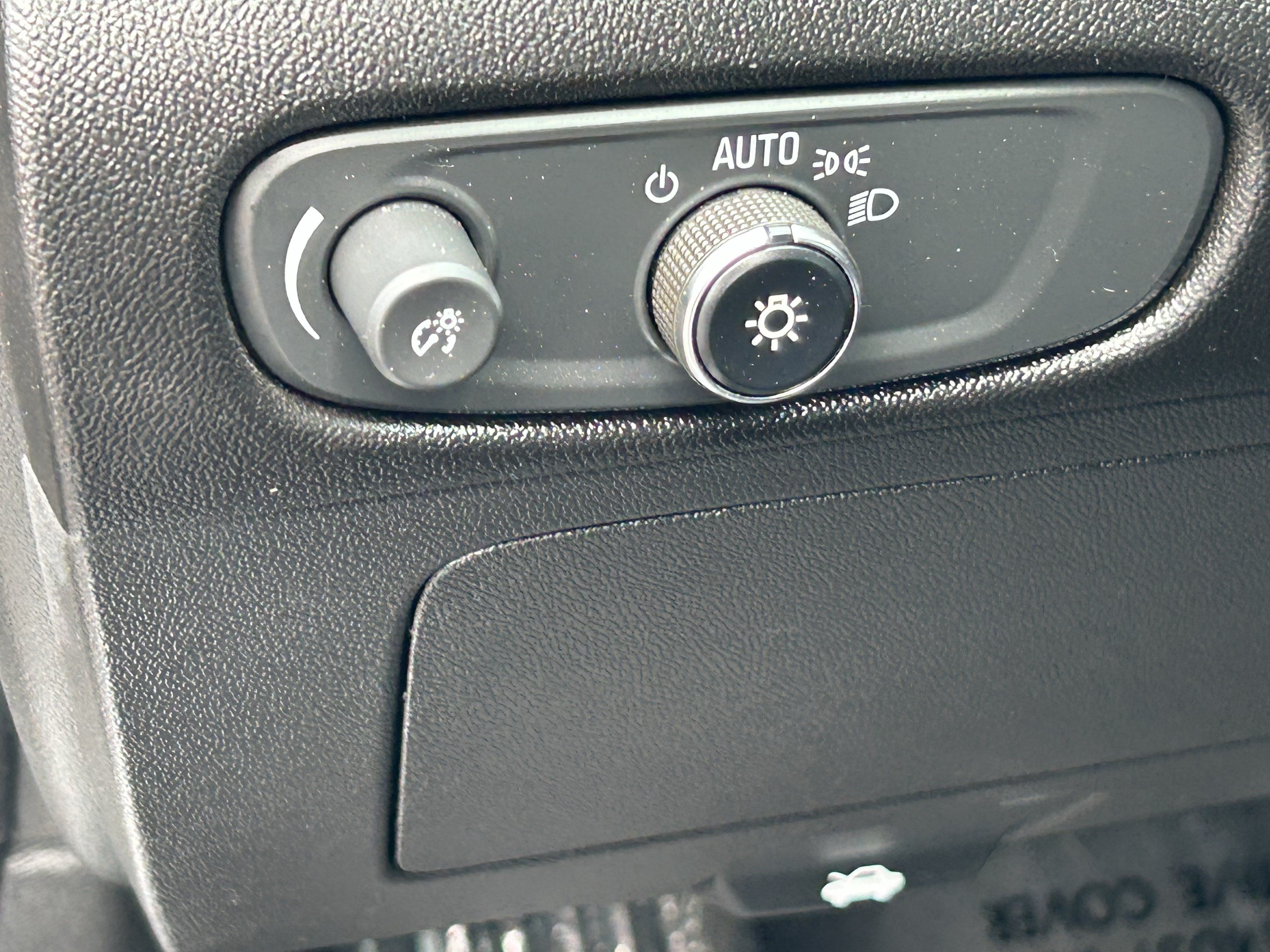 Used 2024 Chevrolet Malibu LT FWD image 20