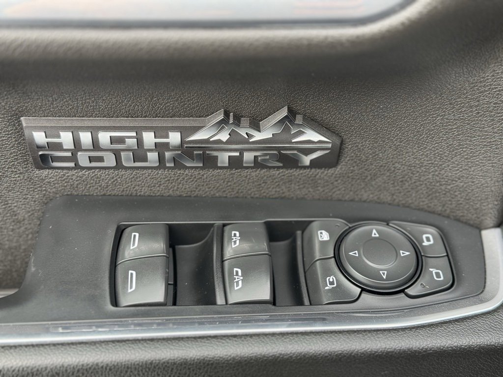 Used 2023 Chevrolet Silverado 1500 High Country w/ High Country Premium Package image 22